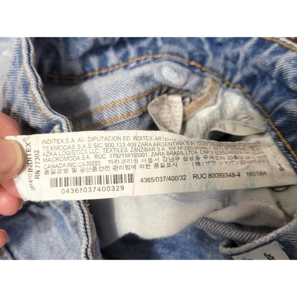 Zara Distressed Light Wash Mom Jeans Womens Size 0 Acid Washed Tapered Leg Denim - Picture 8 of 8